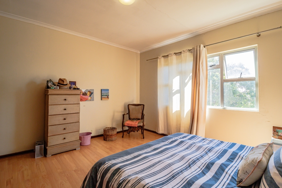 2 Bedroom Property for Sale in Claremont Western Cape